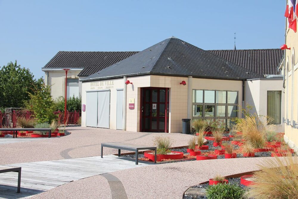 découvrez les services méconnus offerts par votre mairie et facilitez vos démarches administratives grâce à des ressources souvent ignorées.