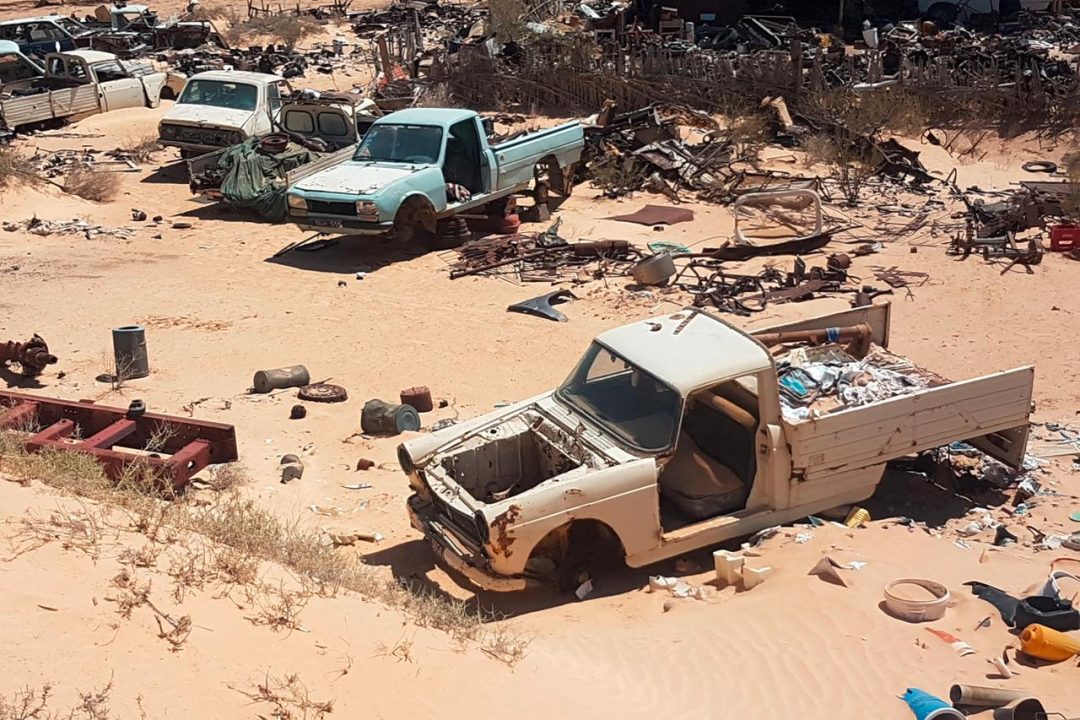 relevez le défi des déserts de la réparation automobile : découvrez comment surmonter les obstacles techniques et géographiques pour offrir un service efficace partout.